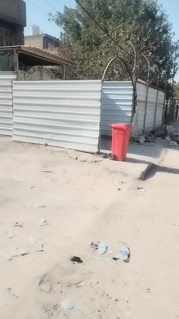 السلام عليكم ورحمة الله وبركاته
بيت للبيع تجاوز ملاسق للطابو حي الرئاسة شارع 20 فرع صيدلية الرئاسة قبل الملاعب مال دوحي المساحه 90 متر الواجهة 7 اله ربع النزال 13 قاطين شغل نضيف عوزه فقط شتايكر للسطح السعر 65 للاستفسار التواصل على الرقم ***********
