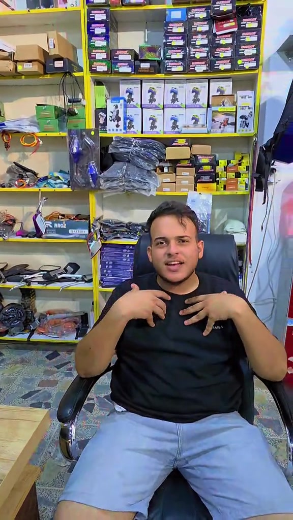لا تشحن وقت الظهر نصيحة مقدمة لوجه الله من شركة اكس موتور لتجاره الدراجات الكهربائيه الحديثة عنواننا بغداد السيدية حي الشباب نهاية شارع سوق اميمة مقابل حسينية ابو الفضل العباس للاتصال *********** *********** اوقات الدوام من 12 الظهر الى 12 بالليل #دراجة #شحن #ليثيوم #اباتشي #r9 
