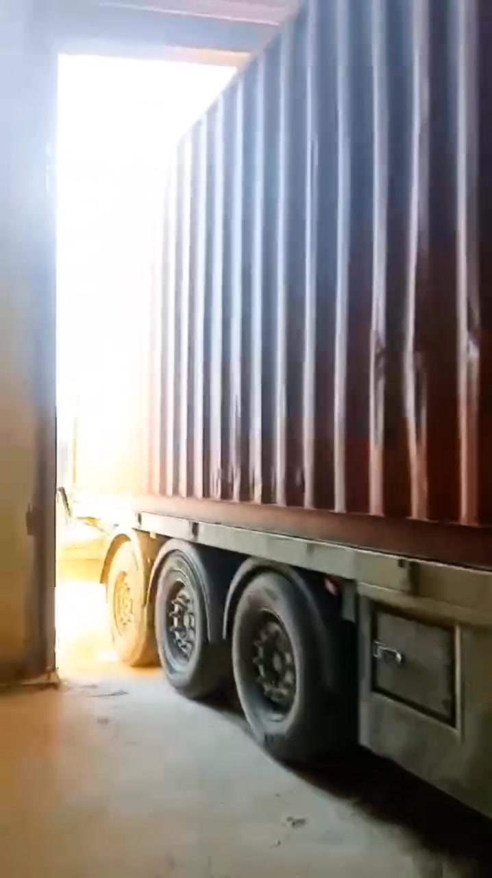 وصول حاوية مواد انشائية +كهربائيات متنوعة من الصين مباشر  البيع بالجملة فقط كميات 

🚚 ميزة حصرية!
التوصيل مجاني لجميع محافظات العراق 🇮🇶
📍 ولغاية باب محلك مباشرةً

📞 للطلب والاستفسار السريع:
***********

✨ بيج جاكوج
دقة الاختيار وعنوان الثقة في عالم الإنشائية والكهربائيات

#البيع_جملة_فقط #جاكوج #بلاستيك #إنشائية #إنشائية #كهربائيات #أنسب_الأسعار #شتاء #جملة #توصيل #ضمان #حنفية

