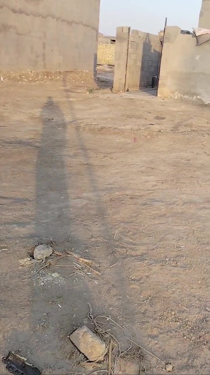 دارللبيع طابوزراعي المساحه الكليه 300متر عنوان الحمزه الغربي طريق المعاره خلف البزل السعر 27 وبي مجال للاستفسار ابويوسف العنزي للعقار ***********
***********

