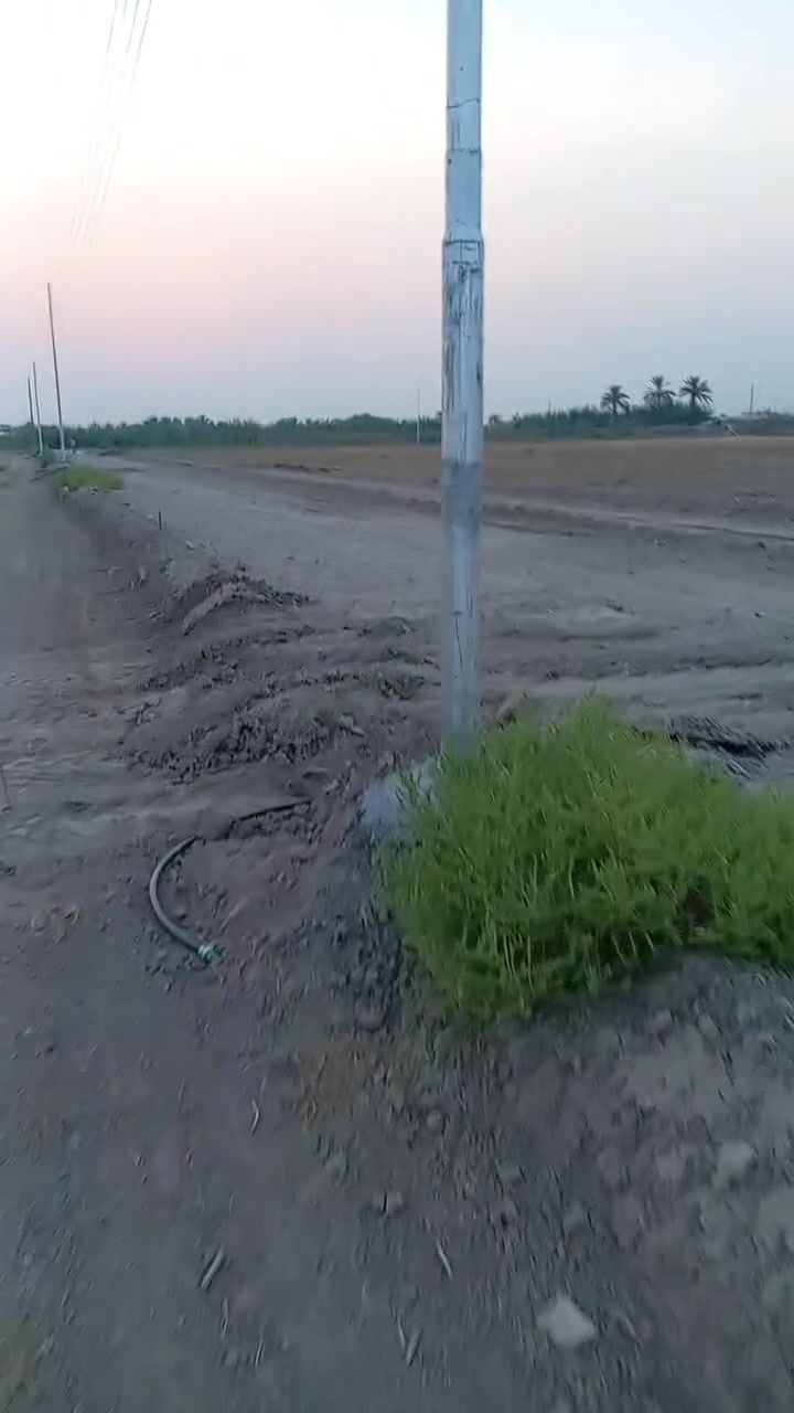 الاتصال على الرقم 
***********
***********

