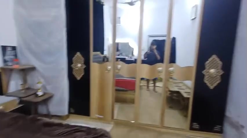غرفه اخشاب • الحسينيه • للبيع