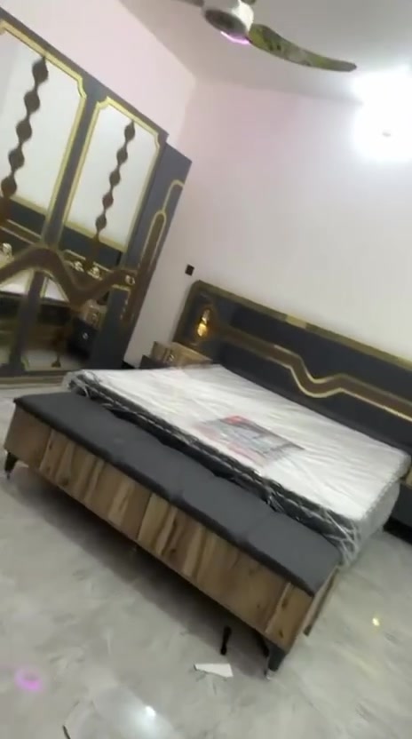 السلام عليكم غرفه نوم تركي (10قطع) مستعمل قليل جدا

 نضافه 95‎%‎

ضهر بلوك وليس فايبر +برغي واجوي حديد 
ماخذها ب1200
قيم بل يرضي الله واخذها 
+متوفر شد ونقل لكل المحافضات 

مخول بلنشر ***********
