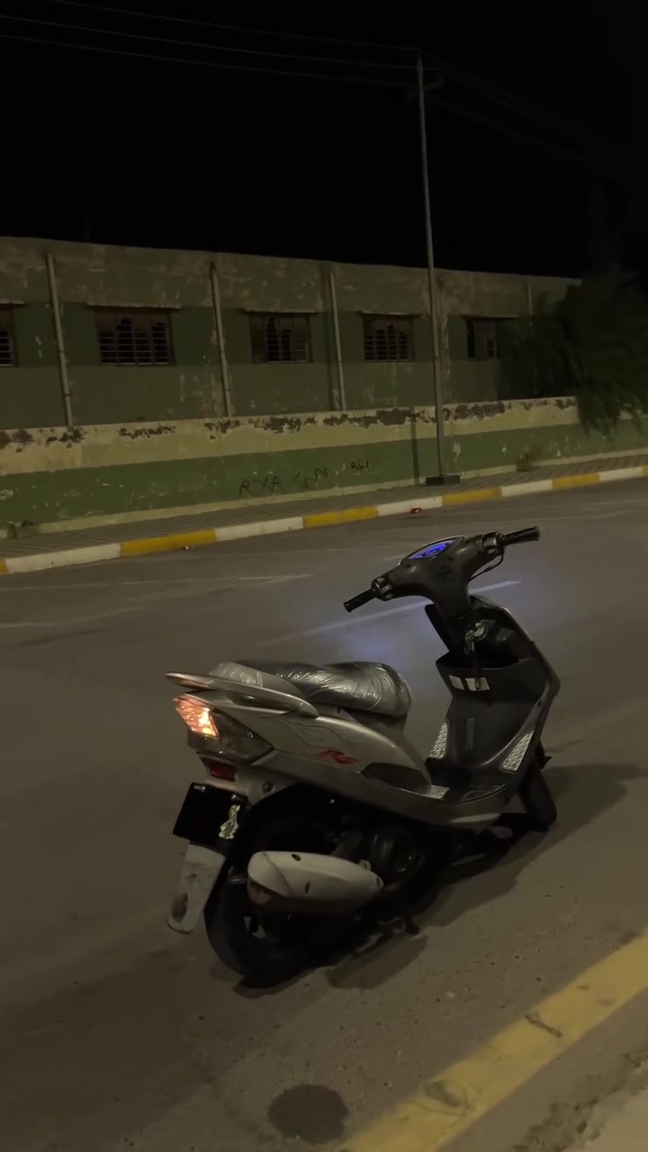 دراجه ماكس عدله الدراجه بلاديه نضيفه معنى الكلمه ختم واحد ويا المكينه الدراجه شوفت عينك وبعد احلى من الصور السعر ١١٥٠ شراي اتصل ***********
