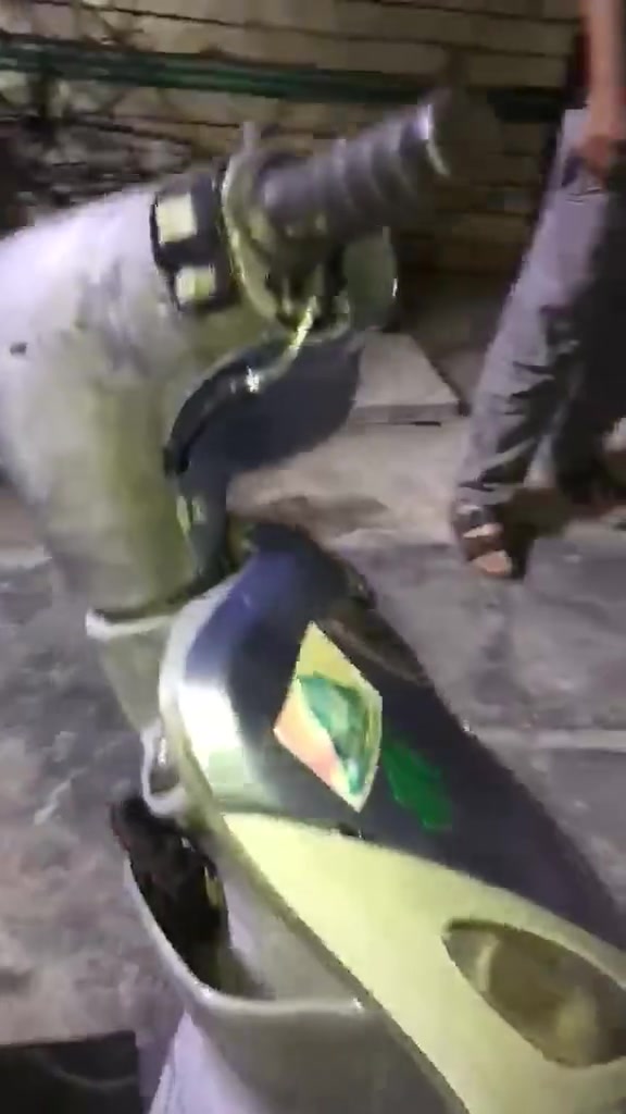 سلام عليكم من غولي سعره 350 درجه تخنكه يله تشتغل مروس برياني  نضيفه كفرت كله مختمه بكاني بغداد الزعفرانية وين ما ترد طلع بيه ***********
