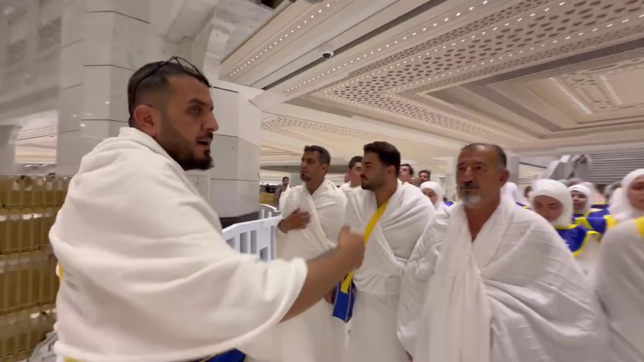 🌙 الحمد لله على تمام النعمة والفضل

بفضل الله تعالى تم إتمام مناسك عمرة ربيع الأول لمعتمري قافلة أحباب الضامن للعمرة والزيارة – رحلة 9/1 🤍🕋

برفقة المرشد الديني
الشيخ يوسف الشريفي

نسأل الله تعالى أن يتقبل عمرتهم وطاعاتهم، وأن يرزقهم القبول والمغفرة، وأن يعيدهم إلى أهلهم سالمين غانمين. 🤲

📌 قافلة أحباب الضامن للعمرة والزيارة
بإدارة الأستاذ أحمد الشريفي

📞 للحجز والاستفسار:
***********
***********
