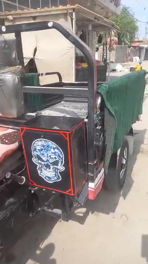 بابل • توك توك • مكلف بالنشر