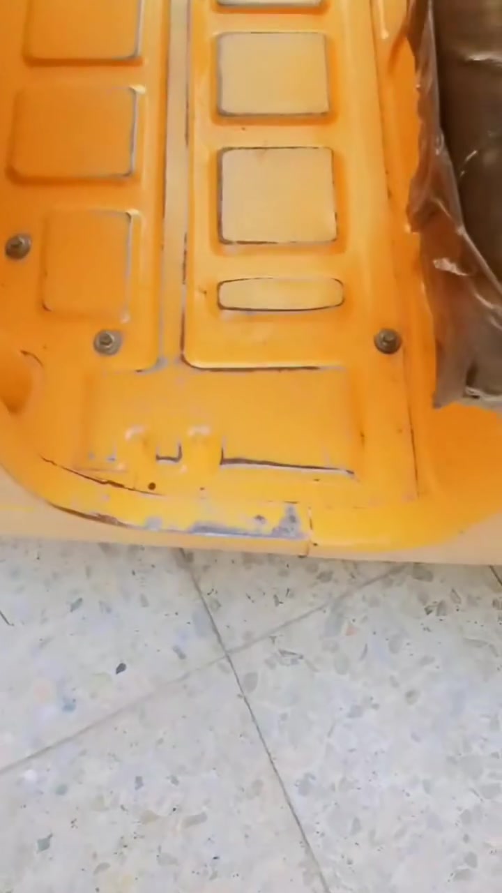 سلام عليكم تكتك البيع لا صبغ ولا تعمير حته دوس على بلاد لغوده خير منالله المحرك خير منالله واليريدهه خادم اني وبسمي ***********
