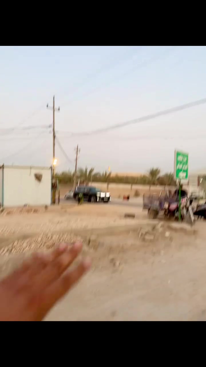 السلام عليكم قطعه للبيع طابو صرف 200متر تحويل مباشر حله بكرلي خلف المحطه الاتصال على رقم *********** @إشارة
