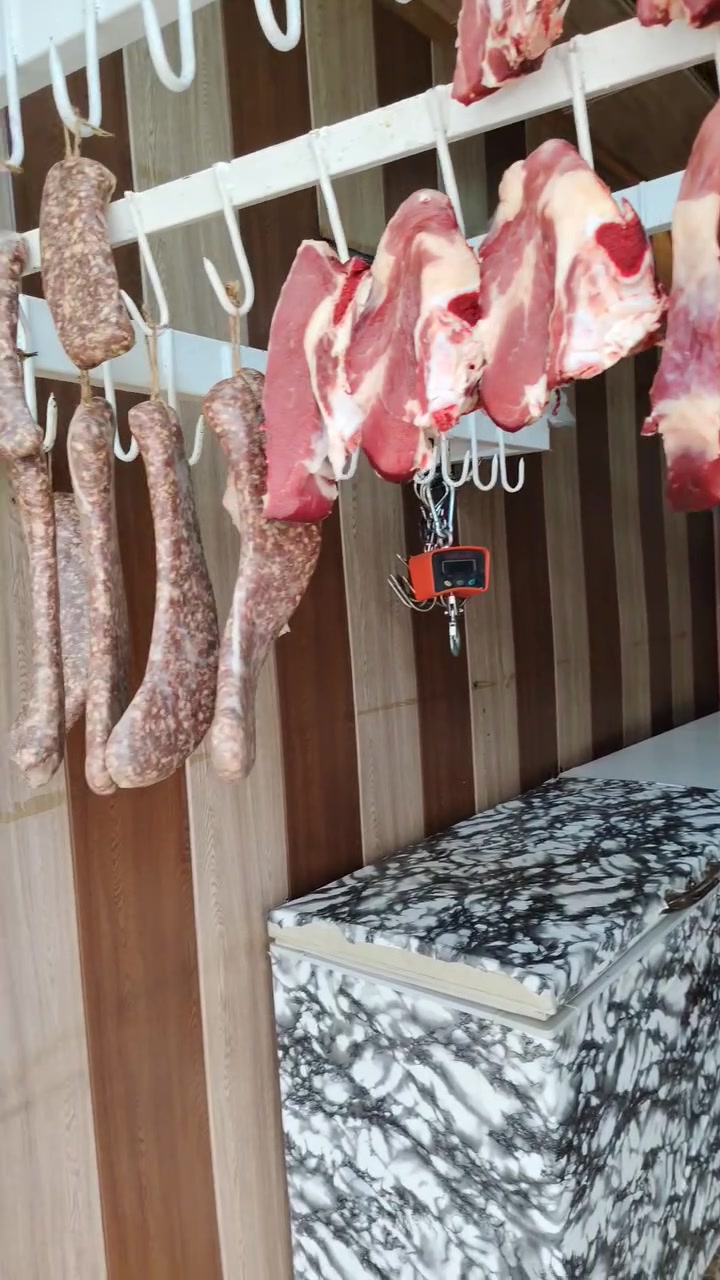جـٓزارة مـٰهند 🥩.
ذبح عراقـــي لحـوم طازجـة يوميـــاً
📍زورونــا موصل سايديــن الامن مقابل الــملعب 
للحجــز و الأســتفسار :
***********
***********
و يتــُوفر خدمــٰة تـوصيل 🤎.@
