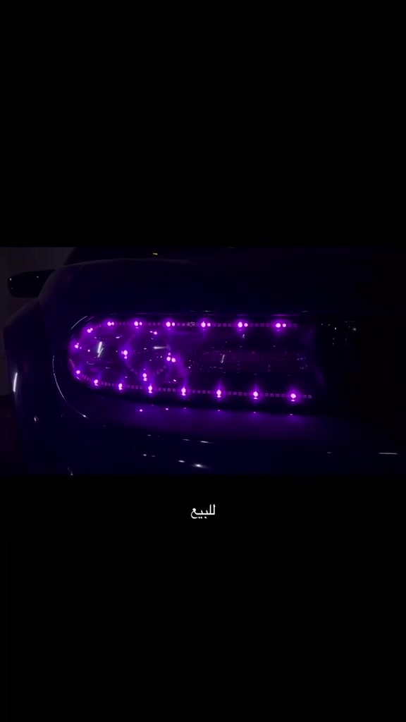 سلام عليكم
عندي هاي مازدات للبيع 
جدد كلش 

***********
