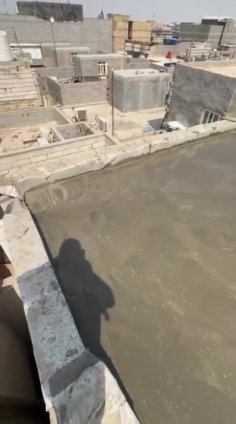 سلام عليكم خوتي هل لبيوت كادر صب تصليطه صطح صبت نضافه رباطات و دنك و بيتونه شغل درجه اولى الله شاهد من البصره بل خدمه *********** هاذه رقمي
