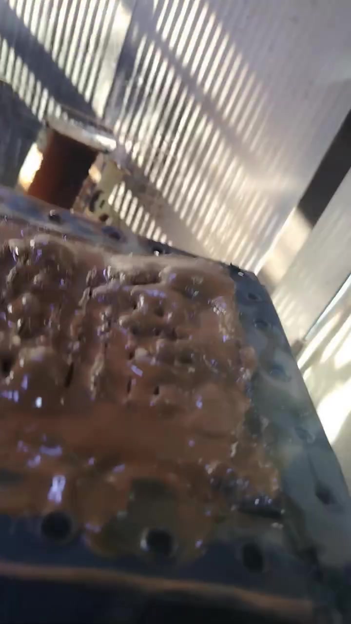 يوجد تشيش و تنظيف و تبديل جميع انواع رديترات مولدات و يوجد كادر كامل داخل و خارج بغداد
***********
