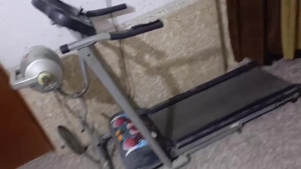 إعادة نشر بسب الوعود الكاذبه
جهاز جري تفاصيل خاص
علق واني ادخلك 
***********أو تصال
