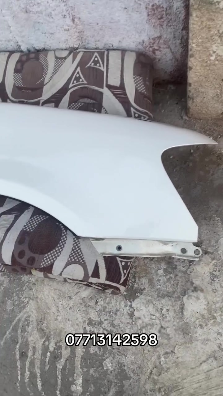 قطع غيار • لا تفاصيل • بيش سعره