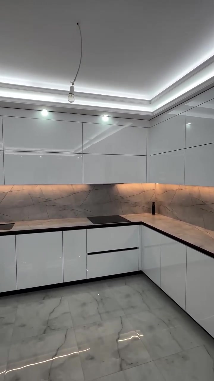 السلام عليكم تفصال مطابخ تركية ديكورات داخلية وخارجية وتصميم حسب الطلب غرف نوم مطابخ تركية الي يحب يستفسر بخدمتكم واسعار كلش مناسبة خلي الفقير والغني يشتغل ***********التواصل وبي واتساب 
بيج انستاg_d138مكان الشركة بغداد
