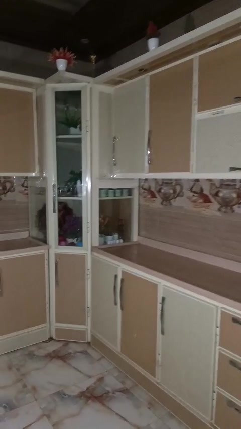كونتر • نضيف • حجم كبير