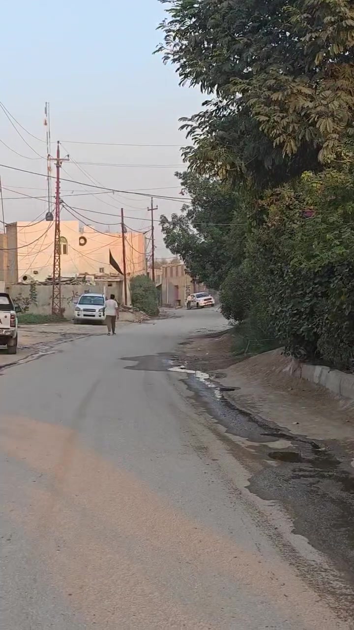 🏠 بيت للبيع – حي الكويت | شارع الدجّة
📐 المساحة: 150م²
🏗️ البناء: بلوك
🏠 السقف: عكادة
✨ يتكون من:
• غرفة نوم
• صالة
• استقبال
• مطبخ
• تخاريج خارجية
📞 للاستفسار والاتصال:
***********
***********
📍 للمراجعة: مكتب القمة للوساطة العقارية
📌 مقابل نهر البديرية – مجاور سيد أحمد أبو سعيدة
🔥 فرصة مناسبة للسكن والاستثمار… لا تفوّت العرض!
