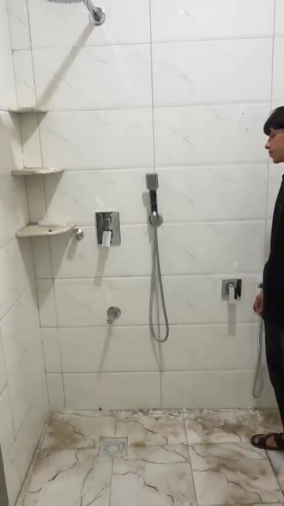 الحمد لله على إتمام العمل، ونسأل الله أن يبارك لأصحاب المنزل ويجعله بيت خير وسعادة وبركة
للطلب والاستفسار 
***********
***********

