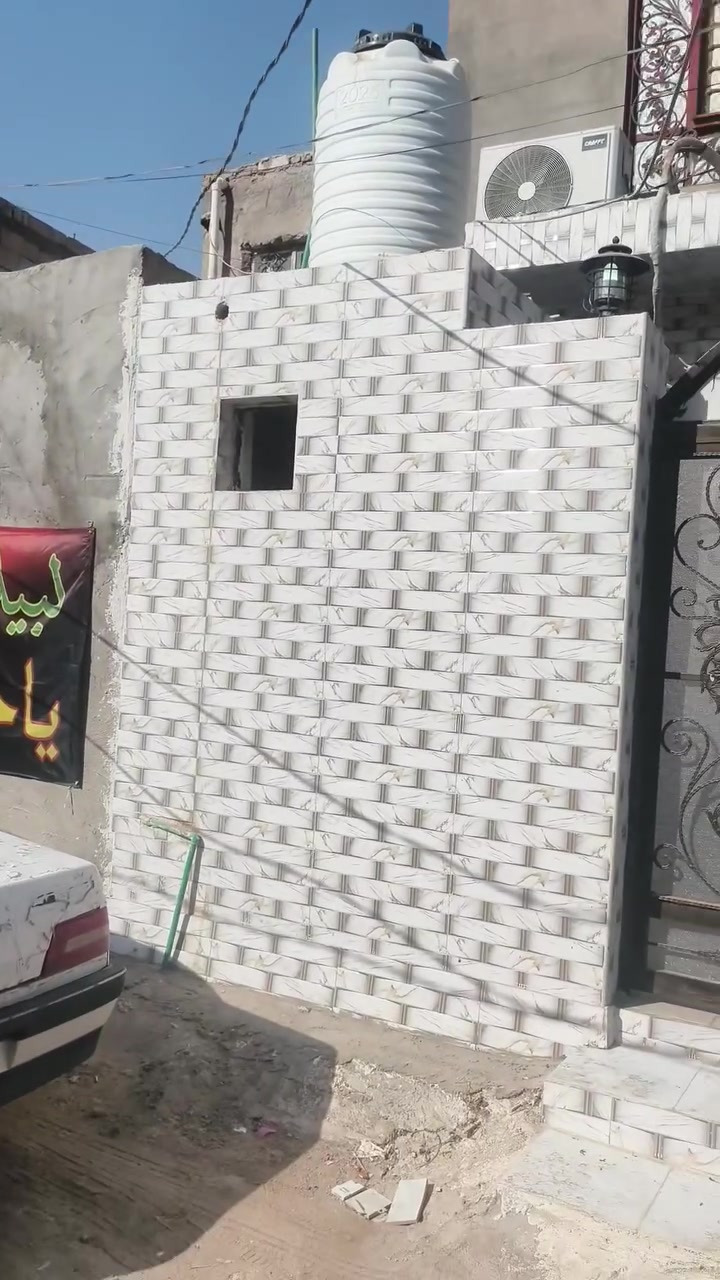 بيت 70متر بناء حديث درجه اولى طابقين كوفه شارع معمل اسواق ابن بوش رهان قيمه رهن 17مليون للاستفسار ***********
