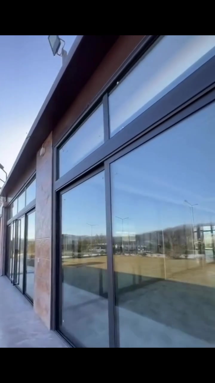 شركة الدجيلي للالمنيوم:
 
تصميم عصري
تشطيب احترافي
متانة تدوم لسنوات

للاستفسار اكثر اتصل على الرقم :***********
