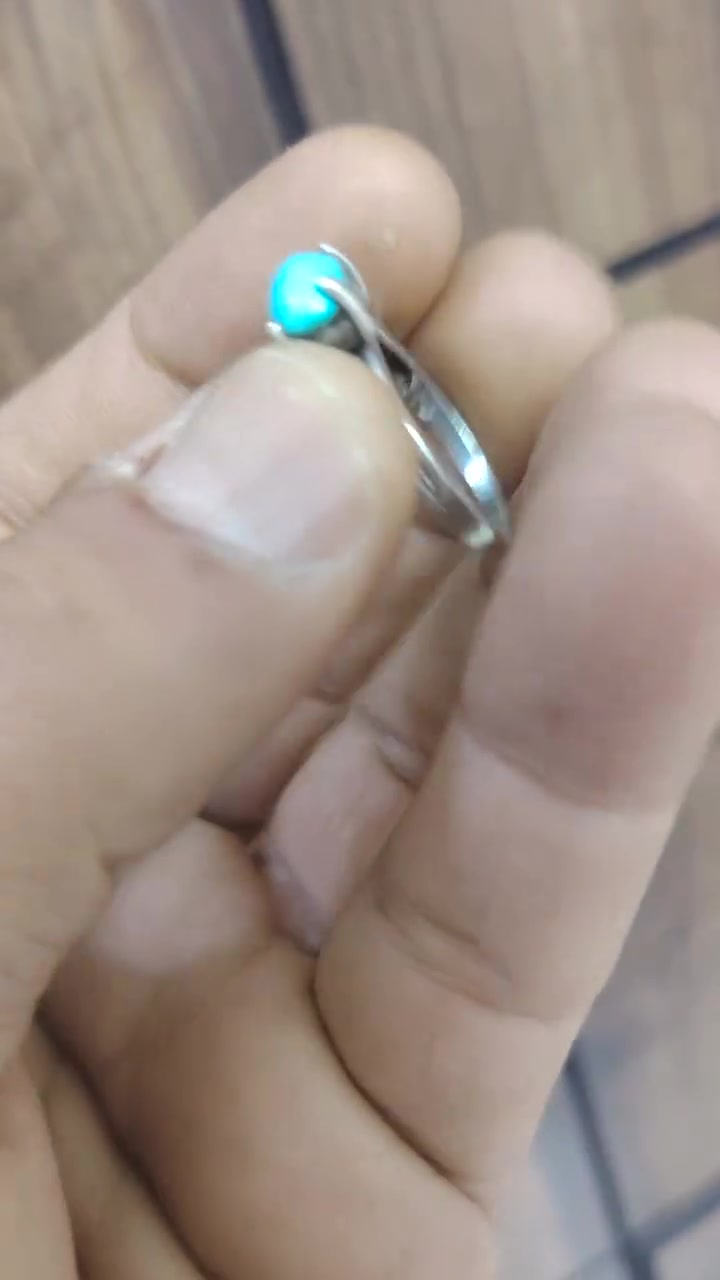 💍لعشاق النواعم و الانتيك 💍
#فيروز نيشابوري نسائي لبة صافية 
بغداد المشتل 
واتساب***********
