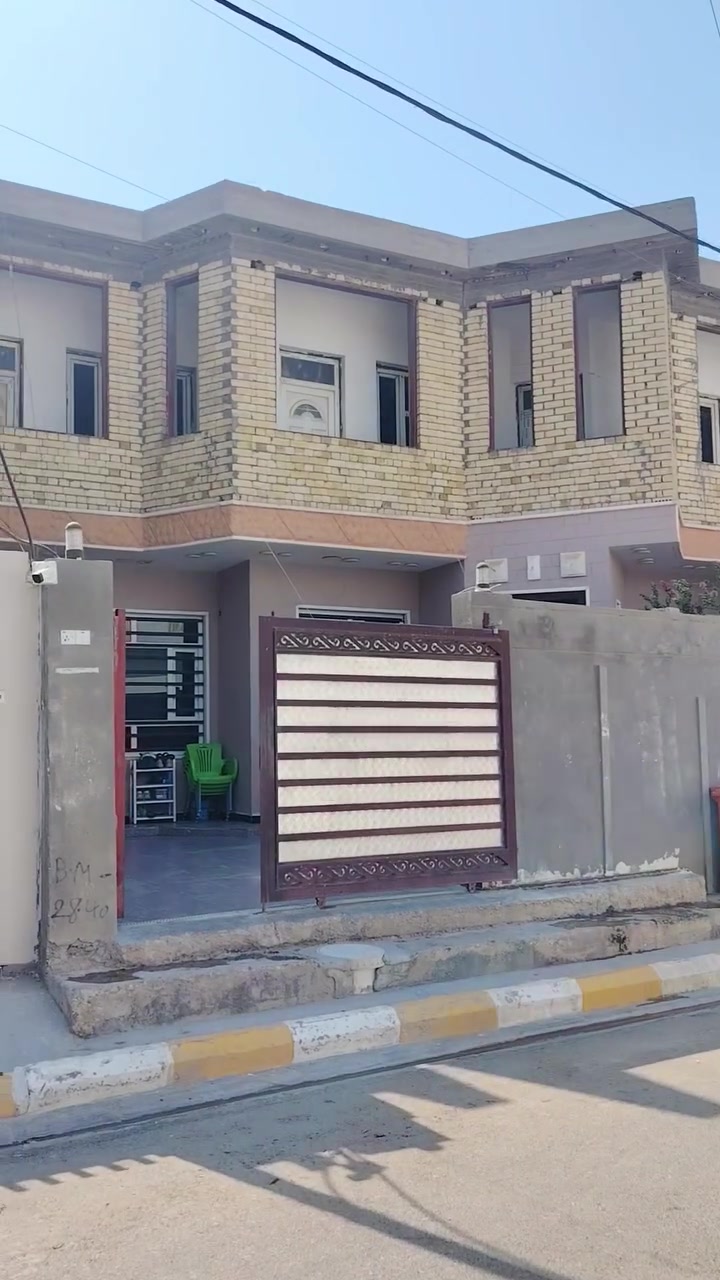 السلام عليكم يعلن مكتب الكوخ للعقار عن بيع دار في حي الغدير الثانيه خلف مديرية المرور
باقي التفاصيل داخل الفيديو
المساحه 250م واقع حال 265م
السعر 260 قابل للتفاوض للإستفسار مراجعة مكتب الكوخ او الاتصال على الأرقام التاليه
***********
***********
