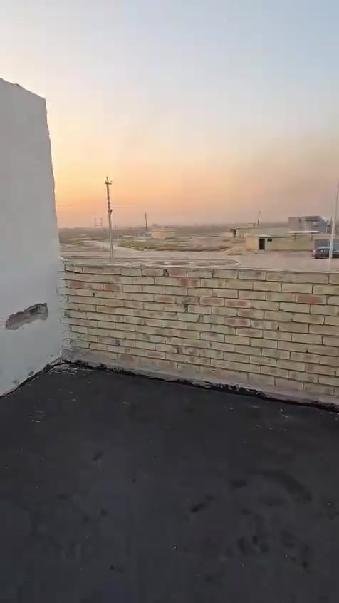 بيت 100 واجه ونزال 6وربع 16 بوب الشام خلف الهزه قريب على شارع 50 كامل من كلشي سعره 50وبي مجال بصيط ***********
