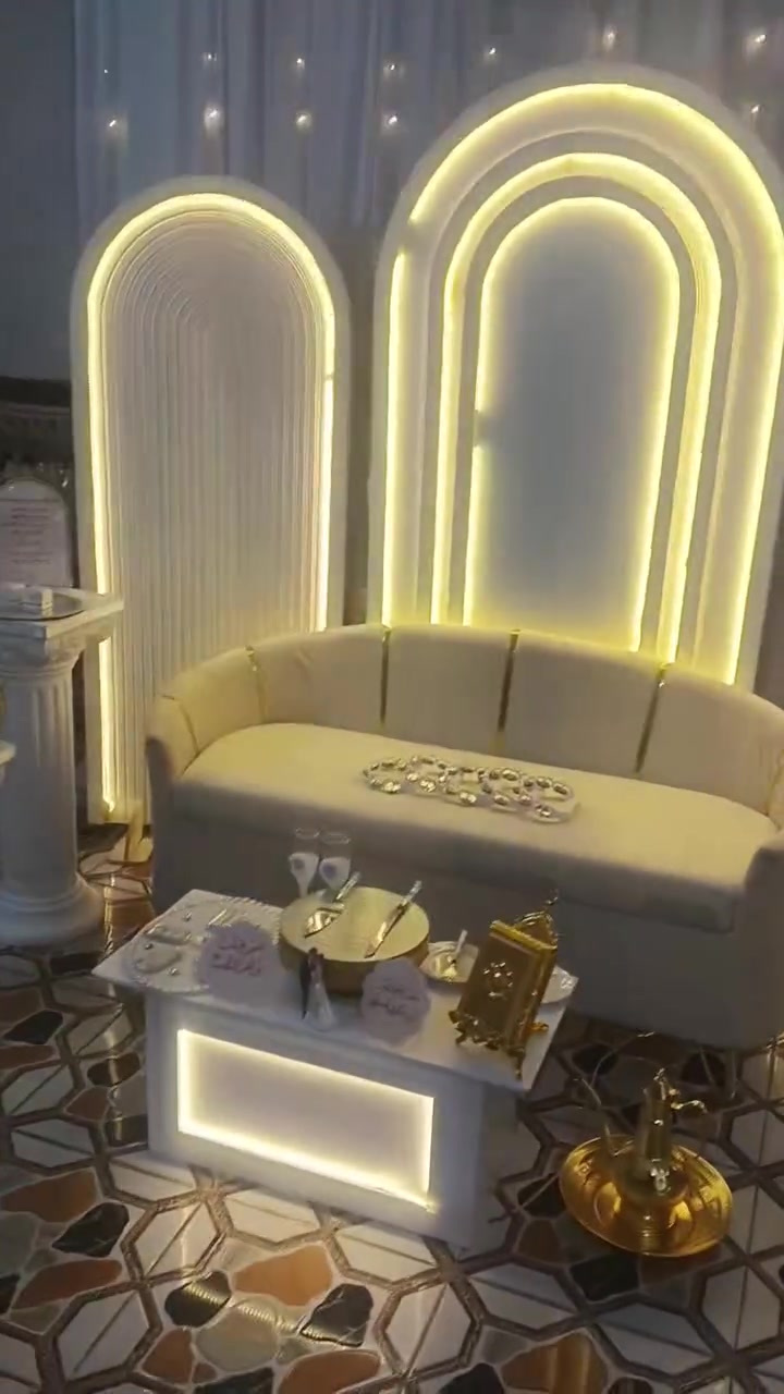 مع #كوشات ليالي الفرح خلي مناسباتك حلوه ومميزه 
يتوفر لدينا #كوشات (مهر - خطوبه 💍 - حنه 🎇 - عرس)
كوشة كاملة❤️ ميز و شازلون وحاجات الميز بأنواعها 
ملحقات الكوشه 
1- نشره لتغيير جو المكان 
2- دفوف عدد خمسه للاترند
الشد والنقل علينا وتدللون علينا 
كل هذا وبسعر مناسب  للاستفسار اكثر خاص او واتساب ***********

الناصريه قضاء الرفاعي 
الحجز مفتوح بسعر مناسب وبلاش
