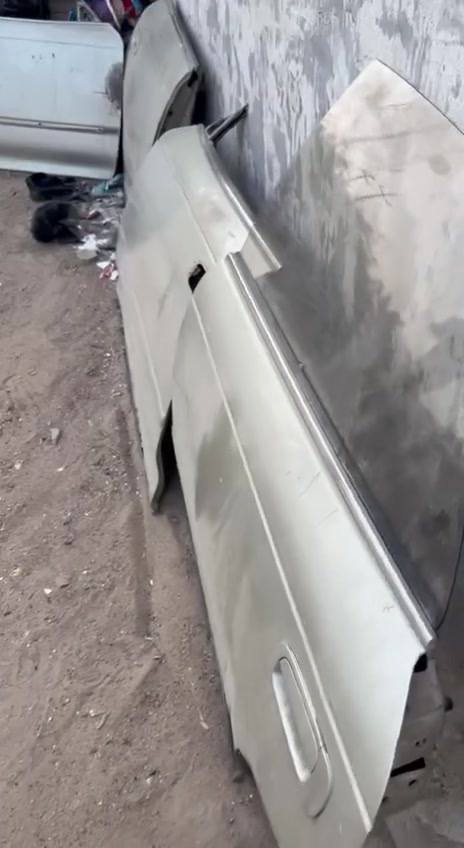 بيبان سيارة • ٤ قطع • وتساب