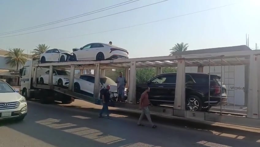 أللهم صلى على محمد وآل محمد 🧿 
تم وصول وجبة سيارات اليوم 
بعد الشراء من أمريكا والشحن الى عمان ومن ثم العراق 🇮🇶 
انواع السيارات 
جنزز مديل 26 
جنزز مديل 25 
بلسايد مديل 25 
كي 4 مديل 25 
كي فور مديل 25 
كيا فايف مديل 26
جيب كومباس مديل 25 
مكتب الحسناوي لتجارة السيارات الامريكيه والكنديه عنوان بابل قضاء الكفل مجاور دائرة أحوال الكفل مقابل صيدليه الشهد 🌹
للاستفسار الاتصال على الرقم التالي 
*********** وات ساب 🇮🇶
