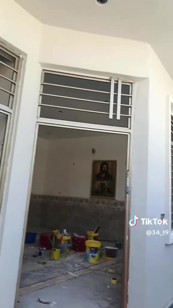 صباغ متفرغ حاليا اطلع عله يوميه + قطعي + عله متر وهاذ عملي الاتواصل ***********
