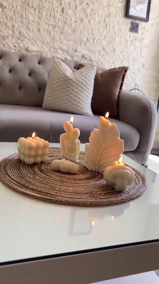 شموع مختلف الحجام ول اسعار تواصل تيك qrx_88🌸✨