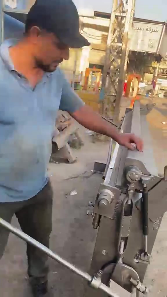 معمل حيدر لصناعة معوجات البليت – بغداد / منطقة العلاوي
نعمل جميع أنواع معوجات البليت وبجميع القياسات المطلوبة.
​📞 للتواصل والطلب: ***********
