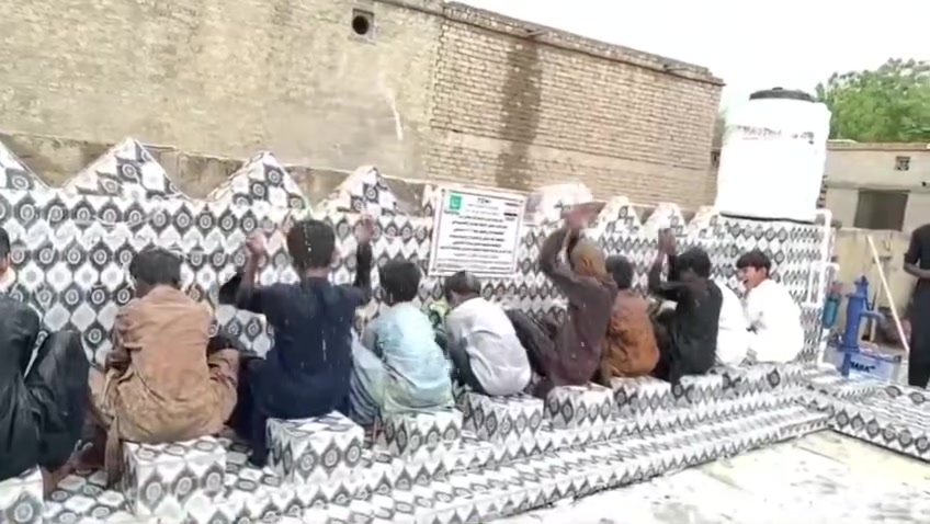 الحضور الكريم، ضيوفنا الأعزاء،#الجميع
السلام عليكم ورحمة الله وبركاته، 🤍

وأهلاً ومرحباً بكم في هذا اليوم المبارك.
نلتقي اليوم لنعلن عن انطلاق افتااح شركتنا فرع الثاني 
 [الهدى المستقيم 🍀🕊️]، 
في ابي غريب مدينة النصر والسلام في منطقة الاولى - التقاطع 
بأشراف المرشد خالد نايف
عمره بر وطيران متوفر بأنسب الاسعار 
وخدمه متوفره اثناء طريق 

للأستفسار > أرقام خالد نايف:
/ *********** 
/ ***********
 /***********. 

لقد شرفنا الله سبحانه وتعالى بأن نكون جسراً يربط قاصدي بيته الحرام بـرحلات الحج والعمرة، 
مستشعرين عِظم المسؤولية في خدمة ضيوف الرحمن لتقديم تجربة إيمانية ميسرة تليق بمكانة هذه الرحلة المباركة.وامتداداً لروح العطاء والخير، ولم نرد لجهودنا أن تقف عند حدود المشاعر المقدسة، بل تطلعنا إلى ترك أثر مستدام في الأرض المباركة القريبة إلى قلوبنا؛ 
القارة الأفريقية. ومن هنا، أطلقنا قطاعنا الإنساني والتنموي المتخصص في حفر الآبار وتوفير المياه النظيفة للمجتمعات الأشد احتياجاً، إيماناً منا بأن سقاية الماء هي أفضل الصدقات، وركيزة أساسية لتنمية الحياة والاستقرار.إننا في [اسم الشركة] نلتزم أمامكم بتقديم أعلى معايير الجودة والأمانة، سواء في رعاية الحجاج والمعتمرين، أو في تنفيذ مشاريع حفر الآبار بدقة وإشراف مباشر، لنكون يدكم الأمينة في صناعة الأثر وابتغاء الأجر.نشكر لكم حضوركم ودعمكم الغالي، ونسأل الله العلي القدير أن يبارك في هذا الجمع، وأن يوفقنا جميعاً لما يحبه ويرضاه.
والسلام عليكم ورحمة الله وبركاته.
