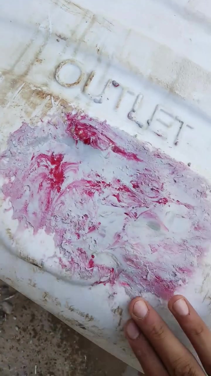 ***********
