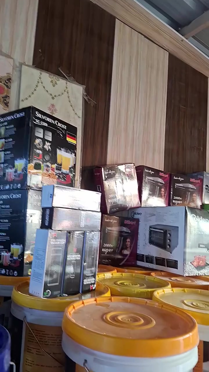 صبغ SB وصل! 🔥
جودة؟ موجودة.
جوائز؟ موجودة! 🎁
شنو تنتظر؟ تعال اختار وربحك علينا 😉
كُل هذا متوفر في محلات الياقوت 

​📍 العنوان:
ديالى - كنعان - الشارع العام 
​📞 للحجز والاستفسار:***********
#ديالى
#بلدروز
#بعقوبة

