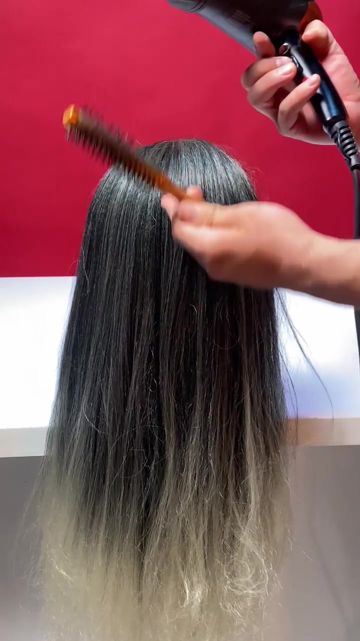 كاوية شعر
بتدرجات حرارية
سعر المفرد ❤️12❤️ 
سعر الجملة ❤️11❤️
اقل طلب جملة عشر قطع 
التوصيل بغداد 3الاف باقي المحافظات 5الالف
للحجز واتساب 🌹🌹***********🌹🌹
