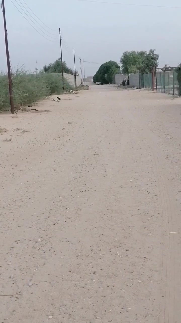 طريق سفوان • ٢٥٠٠م • للبيع