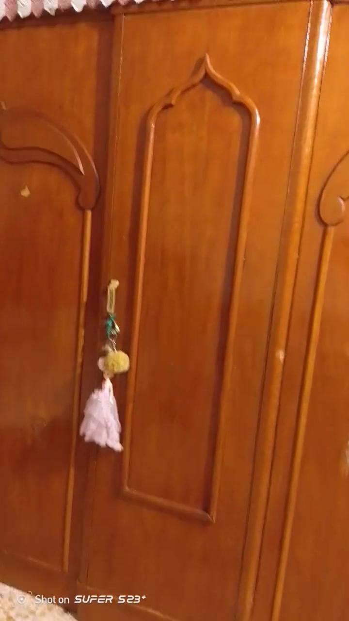 سلام عليكم للبيع اثاث بيت كامل تفاصيل اكثر واتساب او خاص ***********
