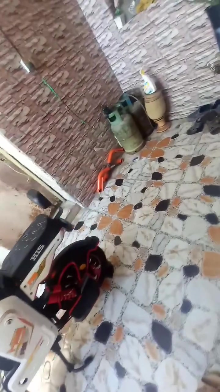 سلام عليكم للبيع دراجه شحن ار ٩برو ماكس جبلي موديل ٢٦كفاله عامه لون ابيض مميز بطارية جديده انطيك وصل ضمان ست أشهر عقل كهربائية ملف كفاله اي نقص مابيها السعر ٦٠٠ وبيها مجال قليل مكاني شهربان اي استفسار ***********
