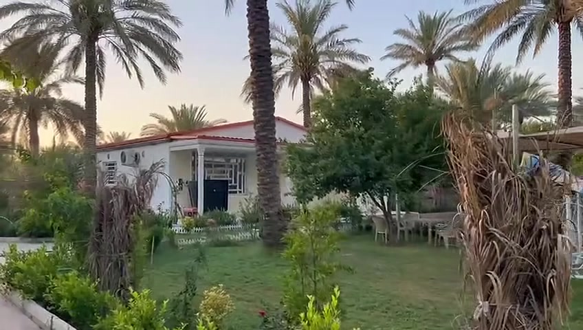 سلام عليكم يوجد لدينه نص دونم للبيع موقع بغداد الراشديه قرب البحيره صنف اللعقار طابو على قرار 25تحويل باسم المشتري استفسار على هذا رقم الهاتف ***********
