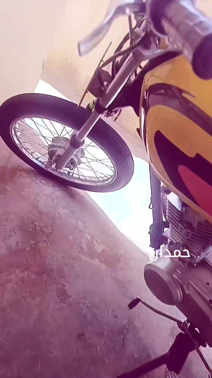 السلام عليكم نامه للبيع حربي مكينه سونك برقمي ما مفتوح بيهه كلك بيه منفيس مكاتبه اكاتبك دراجه كامله كبل الشارع السعر ٤٠٠ بيه مجال الطيبين استفسار ع رقم *********** مكاني ديالئ خان بني سعد
