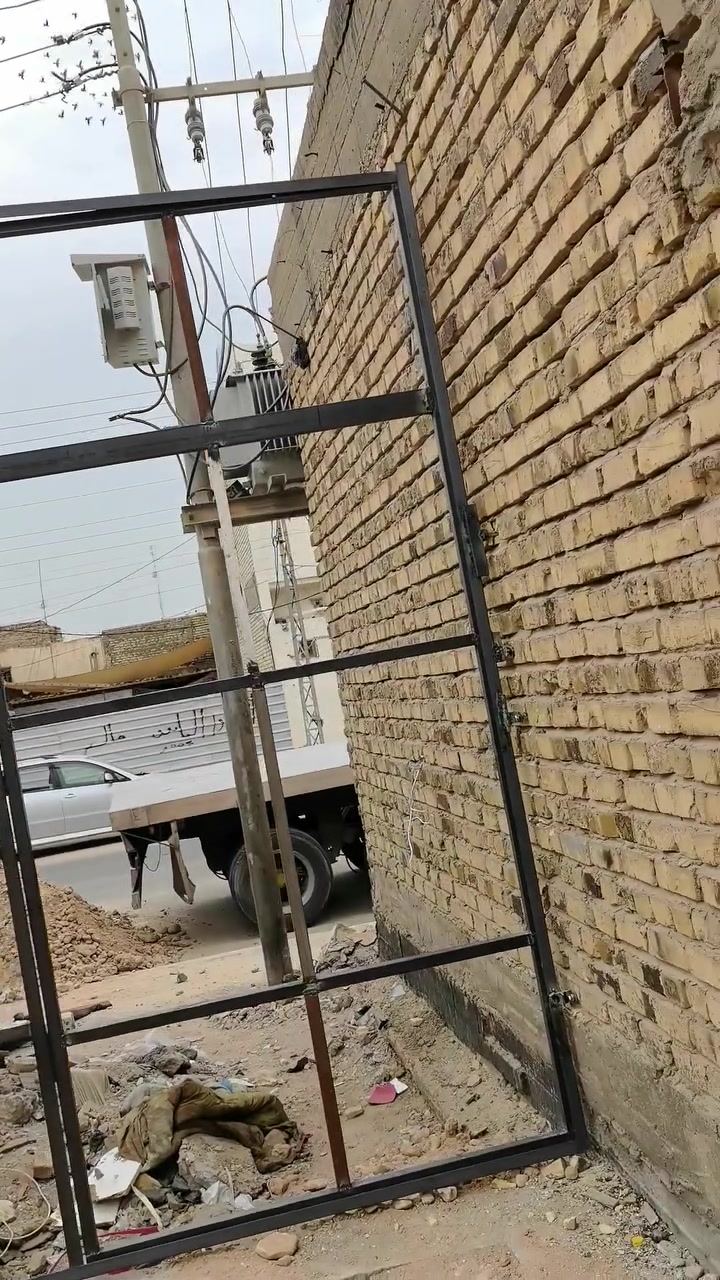 باب • للبيع