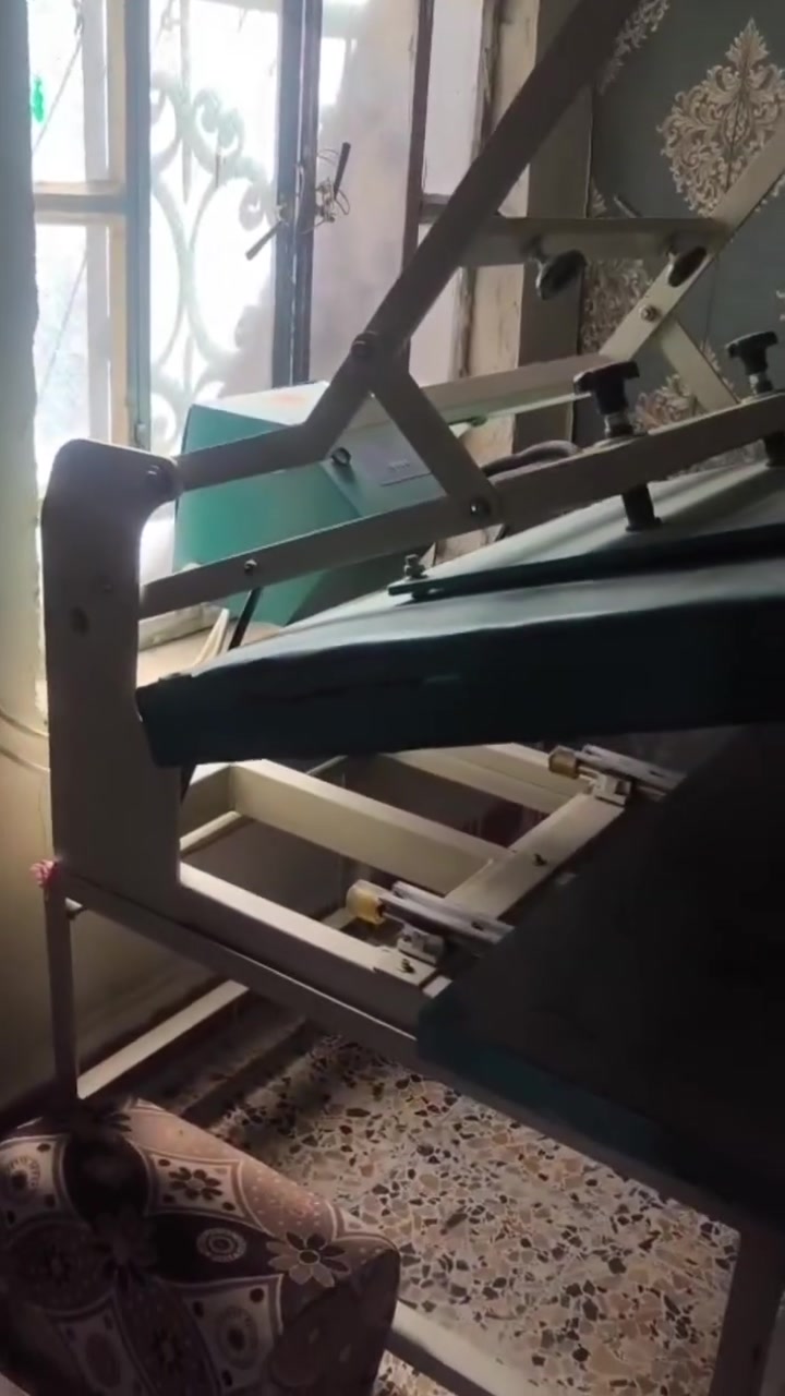 طابعة L1800 A3 • ليزر رايكوس 30واط • بيع مستعجل
