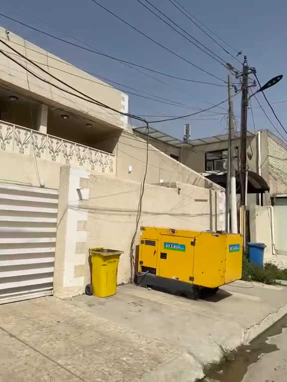 80 متر للبيع واجهة4نزال20 تحتوي على 4
غرف طابقين مقابل ساحة شارع 15 متر
منطقة البلديات دور العمال للاتصال
***********
