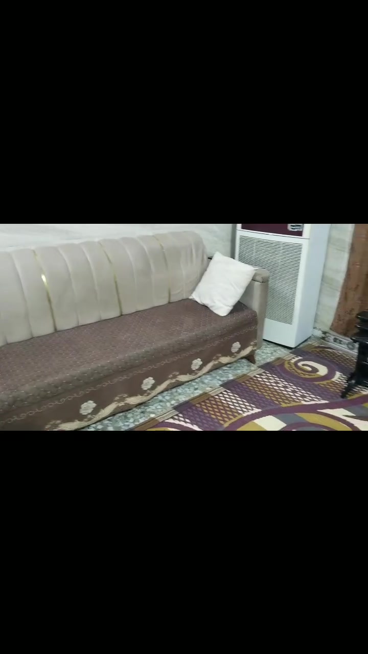 امتار المكان كوفة حي ميسان 250الف وبي مجال واتساب واتصال ***********
