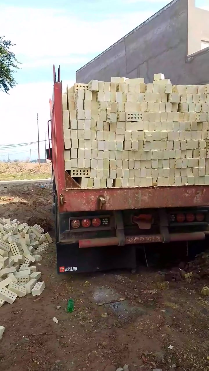 ***********
***********
السلام عليكم تجهيز اجود انواع الطابوق العادي والجمهوري كافه المحافظات الوسطى والجنوبيه باسعار تنافسيه
