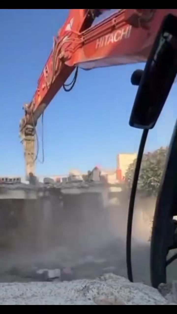 -عملي—-تفليش وهدم—( البيوت والبنايات ) وقطع البيوت المتصله ونقل الأنقاض  وحدل وسبيس حسب طلب الزبون  شغل امن وسريع اشتغل بكل مناطق ديالى  وبأنسب الاسعار لتواصل ***********
