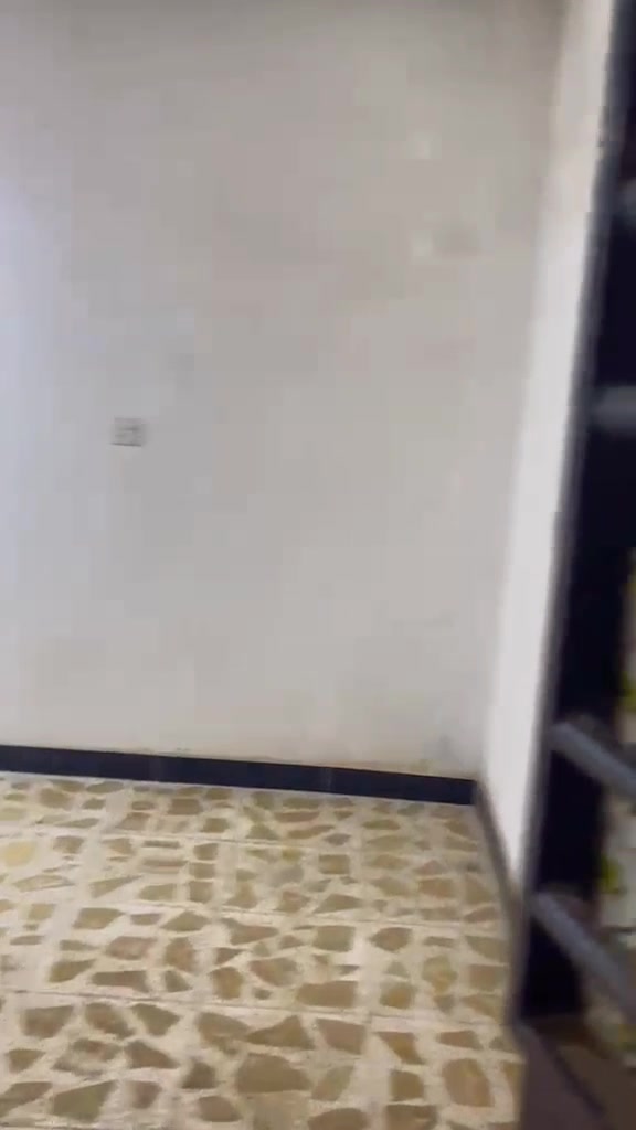 🏡 بيت للإيجار – البلديات / شارع ا 
لكهرباء ✨ بيت كامل للإيجار، جاهز للسكن ومن جميع النواحي.
📍 موقع مميز وراقي، والمنطقة هادئة ومناسبة للعوائل.
🏠 البيت مرتب ومريح، وقريب من الخدمات.

📱 للاستفسار واتساب:
***********
